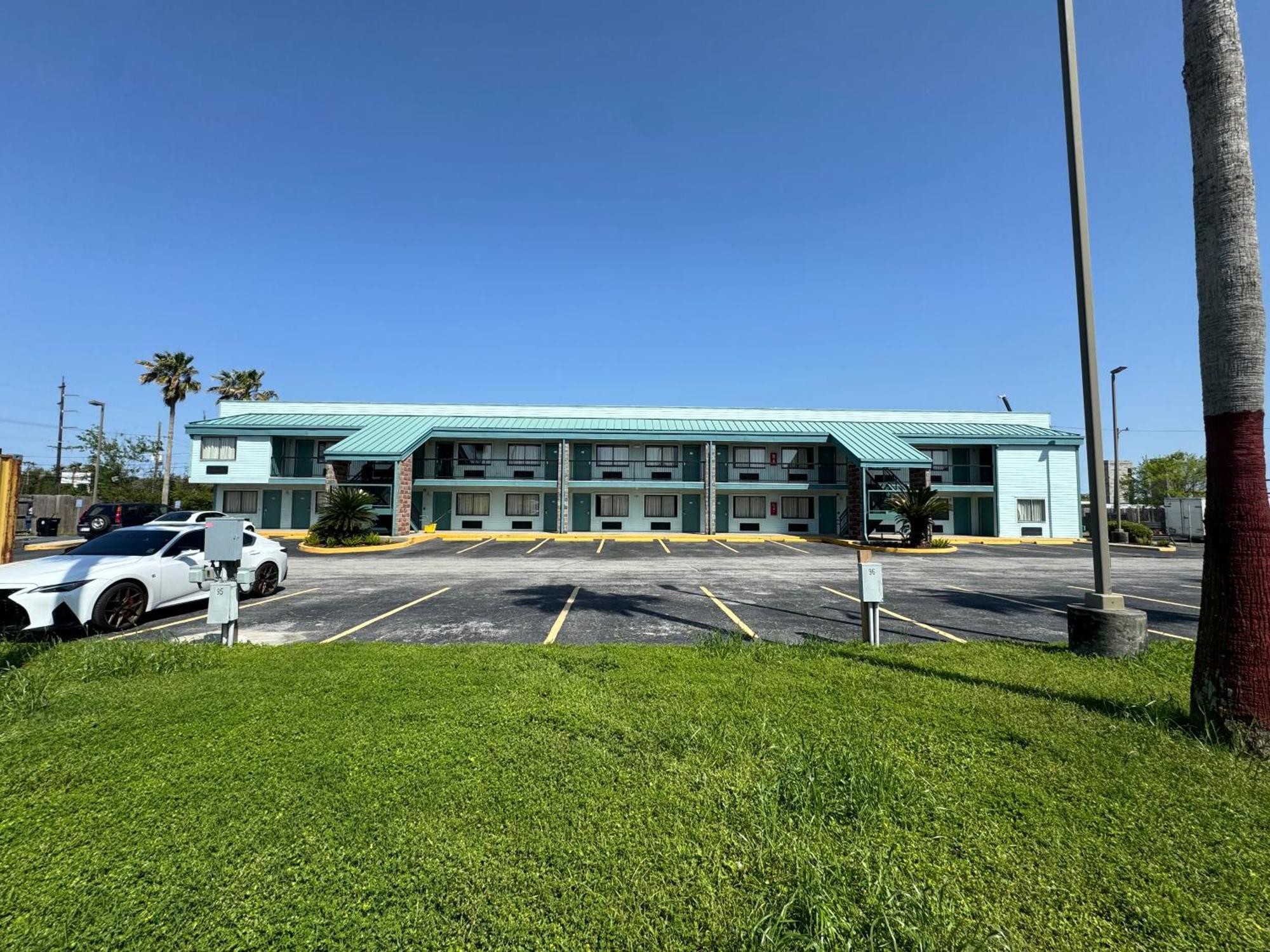 Nola Inn & Suites 新奥尔良 外观 照片