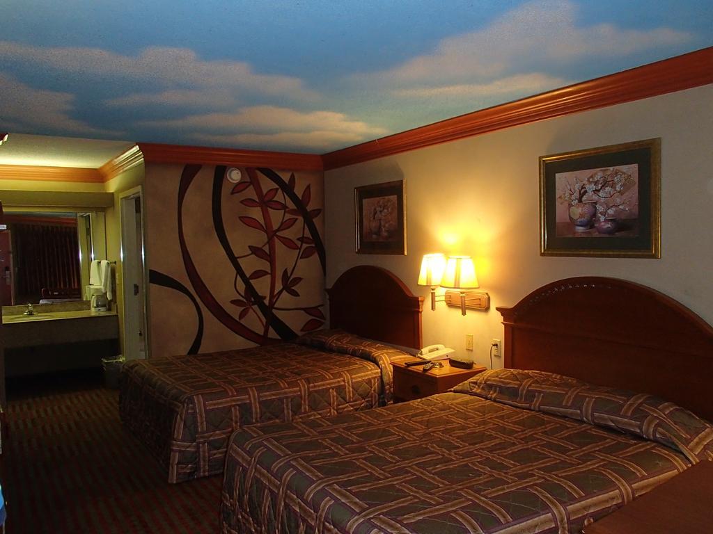 Nola Inn & Suites 新奥尔良 外观 照片